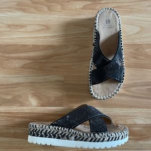 White Mountain Black Embellished Kimberly Slide Sandals Size 8 M
